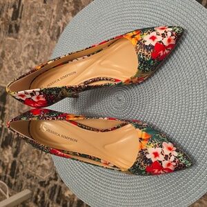 JESSICA SIMPSON BRAND WOMEN'S DRESSY FLORAL HIGH HEELS PUMPS SHOES SIZE 6
